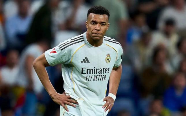 Mbappe "Bavariya" ilə matça hazırlaşır