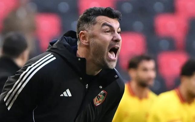 Burak Yılmaz istefa verdi: “Məğlubiyyətin tək məsuliyyəti məndədir!”