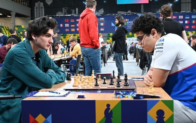 Azərbaycan Şahmatçısı Avropa Çempionatında Liderliyə Yüksəldi