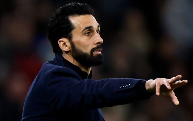 Real Madrid Arbeloa ilə yollarını ayıra bilər: Klubda Gərginlik