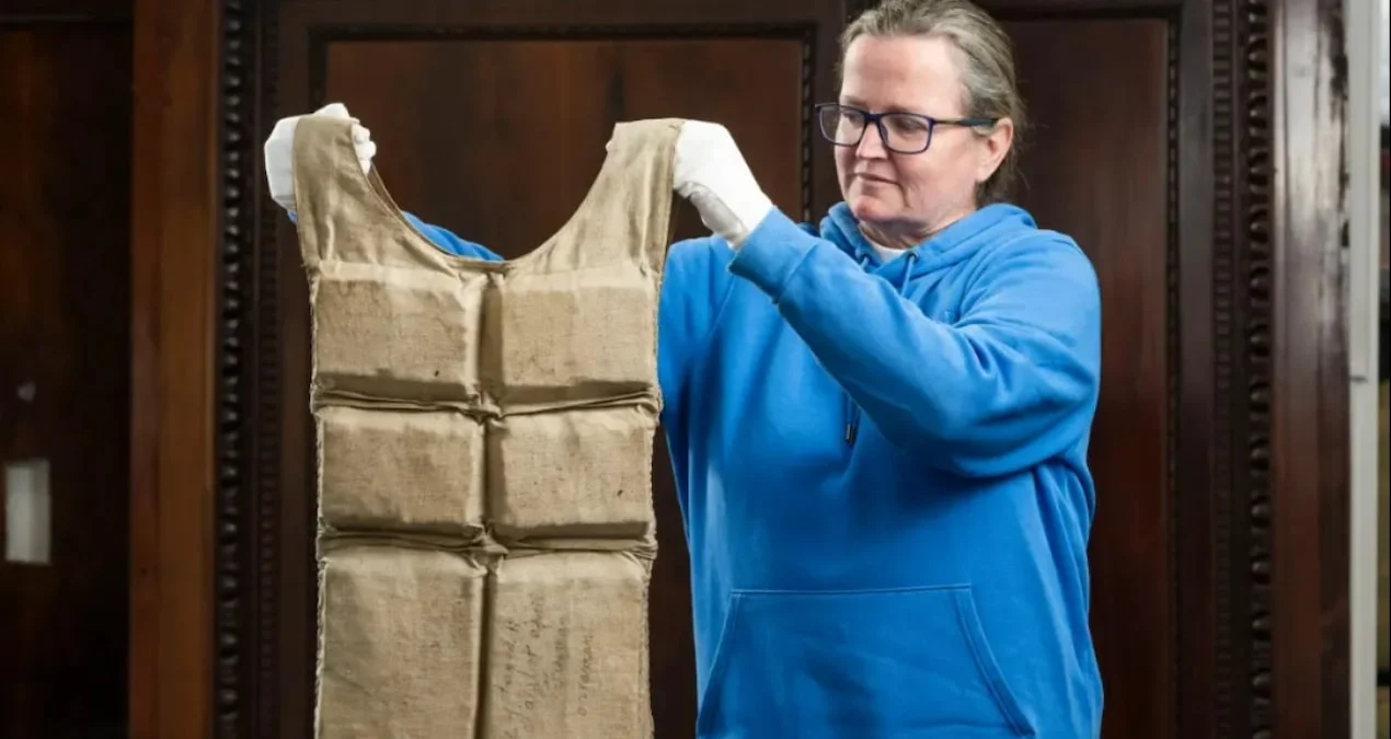 Titanik Faciəsinin Şahidi: 114 Yaşlı Xilasedici Jilet 700 Min Dollara Satıldı