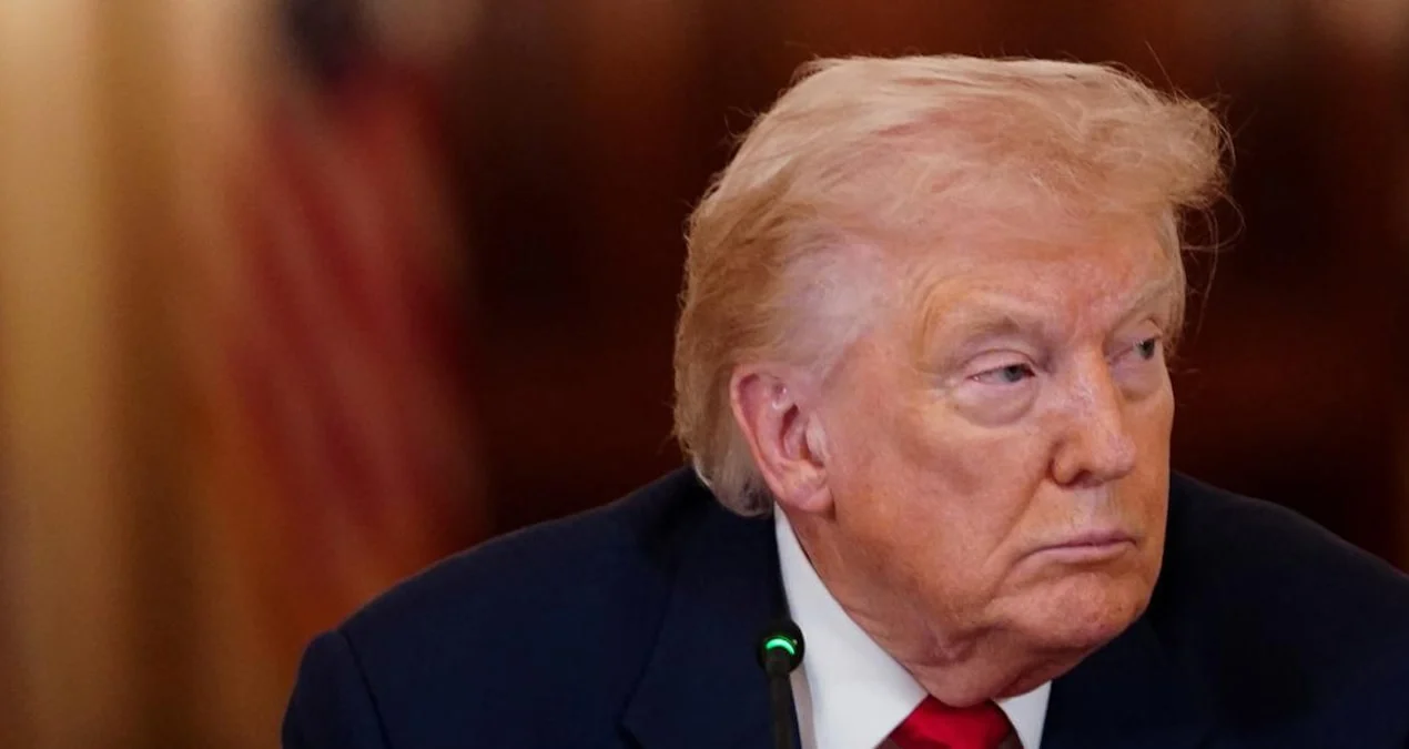 Tramp İrana təşəkkür etdi: Hürmüz boğazı açılsa da, sanksiyalar davam edir