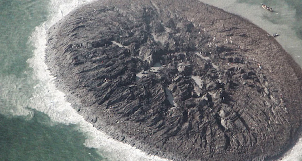 Pakistanın “Zalzala Koh” adası: Sirlərlə dolu yaranış və yox oluş hekayəsi