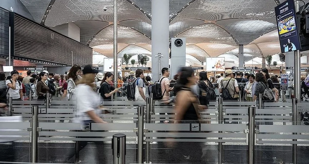 AB-dən ev heyvanları ilə səyahət edənlərə vacib xəbərdarlıq: Yeni pasport qaydası qüvvəyə mindi