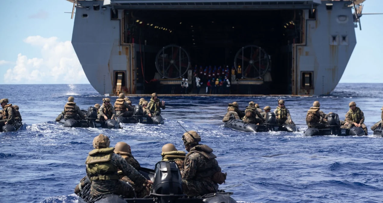 ABŞ İrana qarşı minlərlə əsgərini Orta Şərqə göndərir: Trampdan “Böyük hadisələr” xəbərdarlığı