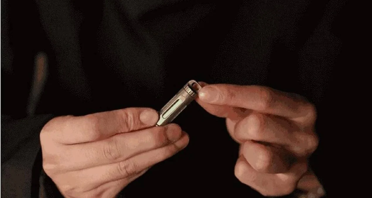 Xarici Enerjisiz 25 İl İşləyən Fənər İxtira Edildi: İnqilabi NoxTi Texnologiyası