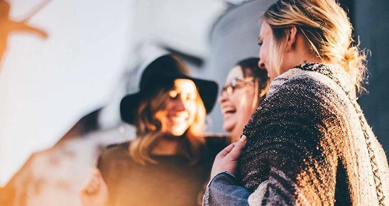 Dünyanın Ən Xoşbəxt Şəhəri Elan Edildi: 6.954 Ballıq Zirvə!