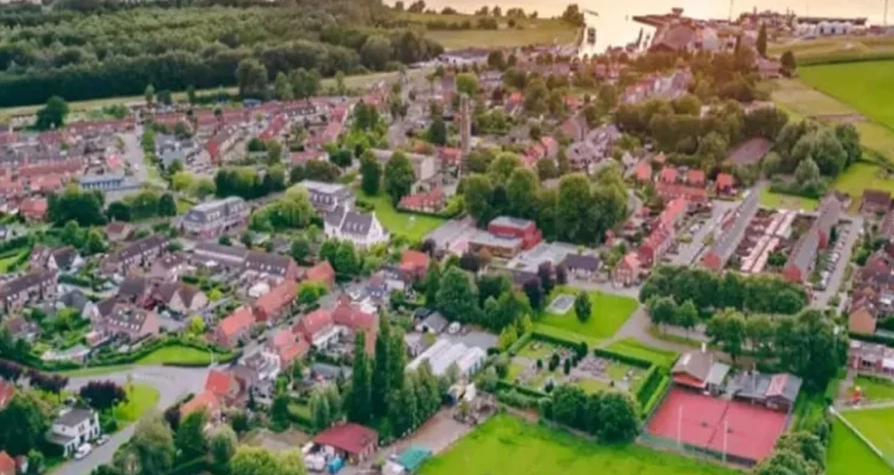 Hollandiyanın Moerdijk şəhəri xəritədən silinir: Yenilənəbilən enerji layihələri qurbanı