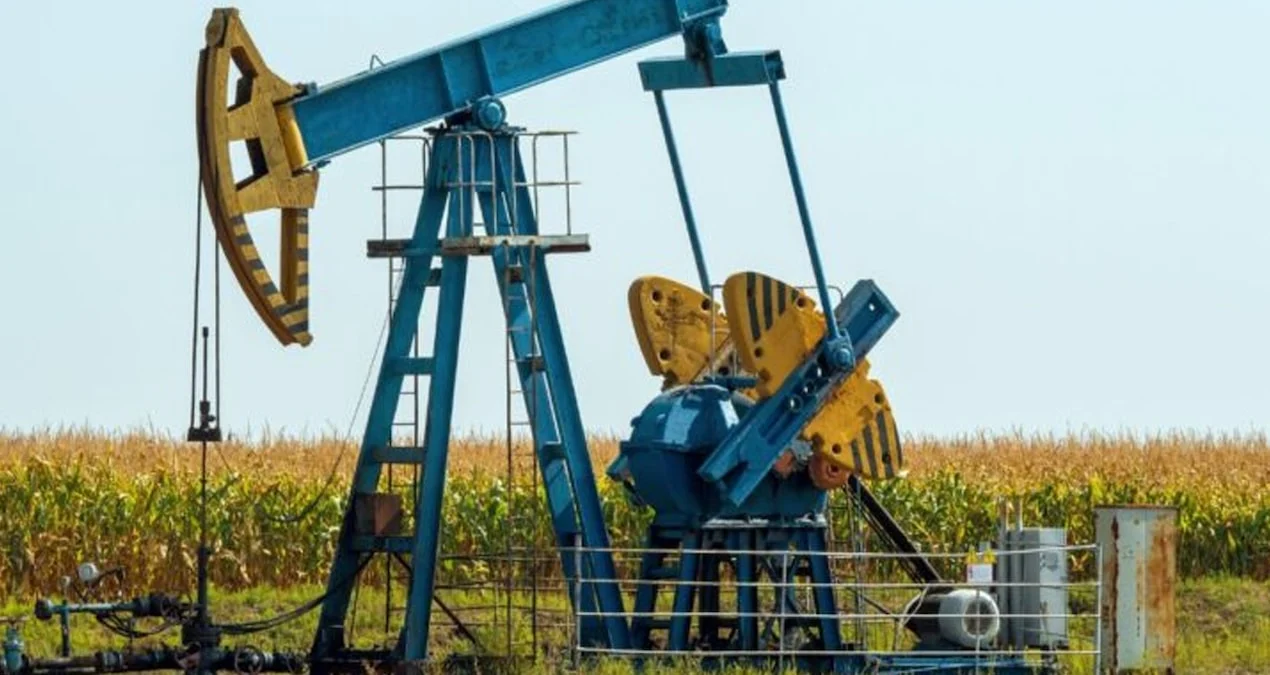 Tərk edilmiş neft quyusu milyonlar gətirdi: Fransız mühəndisin inanılmaz uğuru