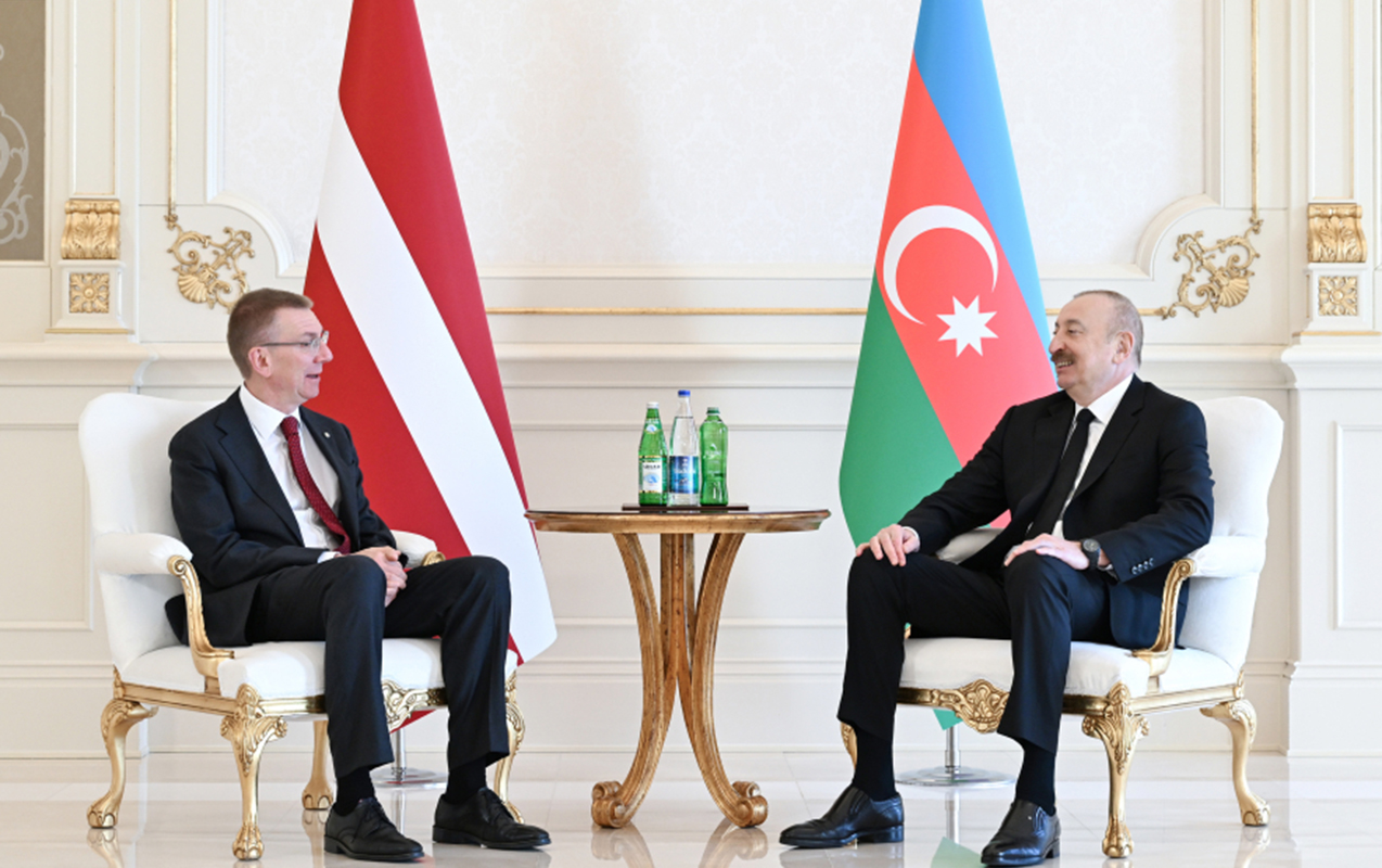 Azərbaycan və Latviya Prezidentləri Təkbətək Görüşdü: Əlaqələr Masaya Qoyuldu
