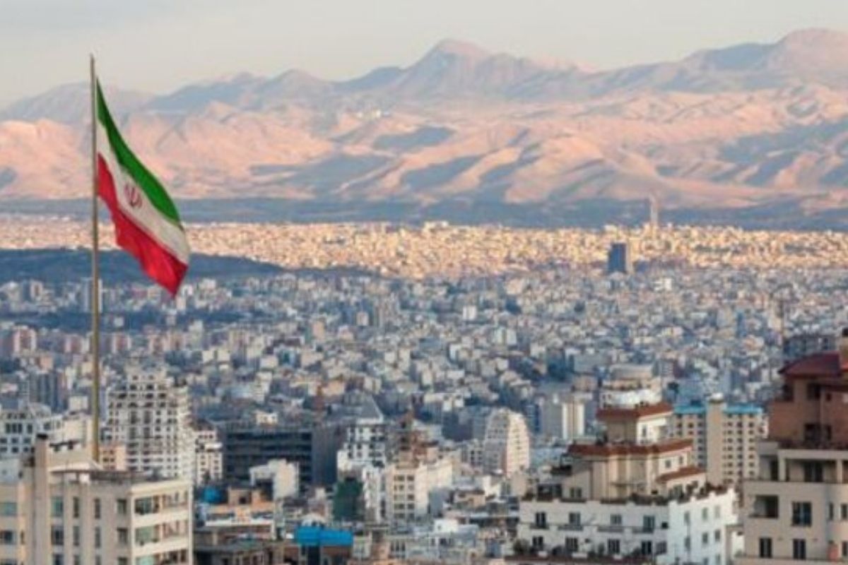 İranın İnternet Kəsimi İqtisadiyyata Ağır Zərbə Vurur: Hər Dəqiqə 300 Min Dollar Zərər