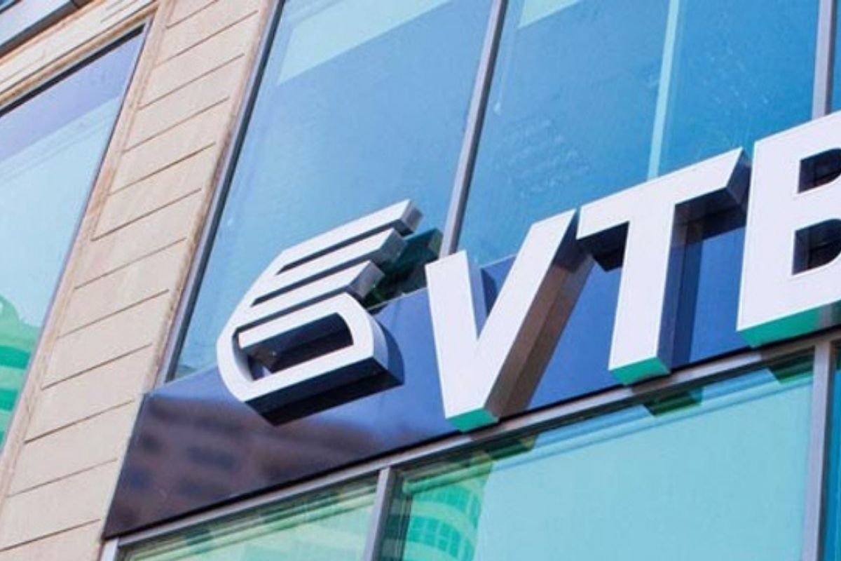 “Bank VTB Azərbaycan”ın Mənfəəti Kəskin Azaldı: Maliyyə Göstəriciləri Həyəcan Təbili Çalır