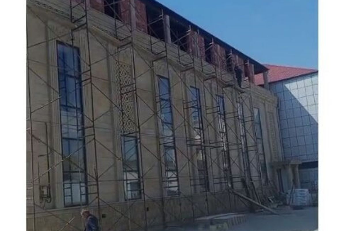 Qaradağda qanunsuz tikinti narazılığı: Lökbatan sakinləri etiraz edir