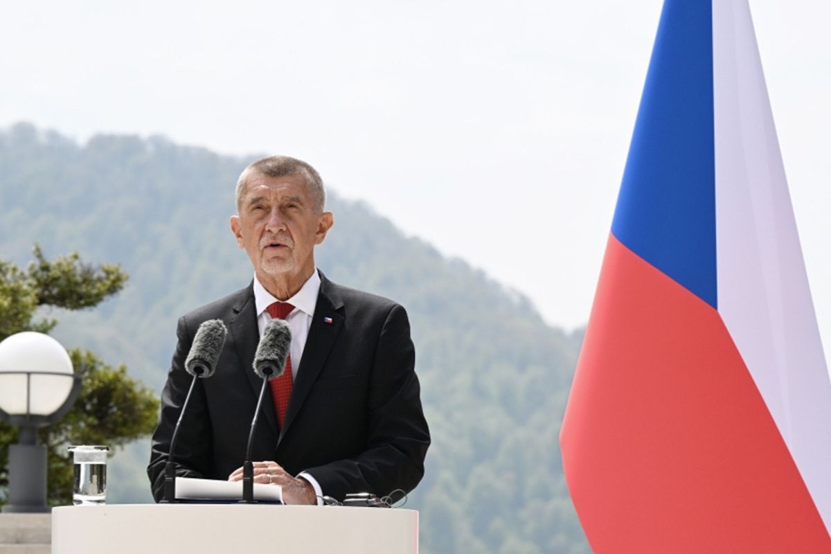 Azərbaycan və Çexiya Strateji Tərəfdaşlığı Möhkəmləndirir: Zelenskidən Sonra Meloni Səfər Edəcək