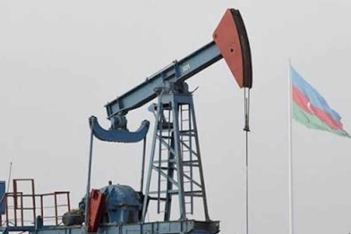 Azərbaycan Nefti Dünya Bazarında Kəskin Ucuzlaşdı: 1 Barelin Qiyməti 11 Dollardan Çox Azaldı