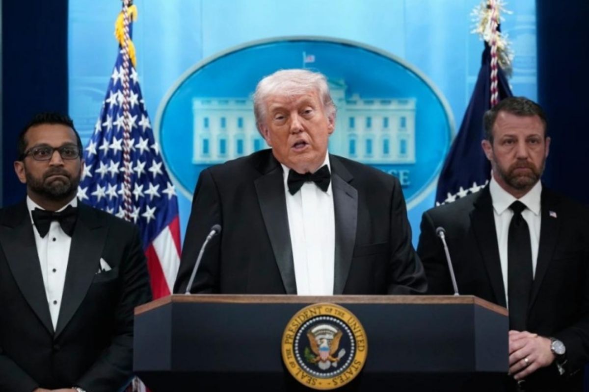 Trampdan Şok Açıqlama: Vaşinqtondakı Atəş Aşan Şəxsdə Bir Neçə Silah Tapılıb