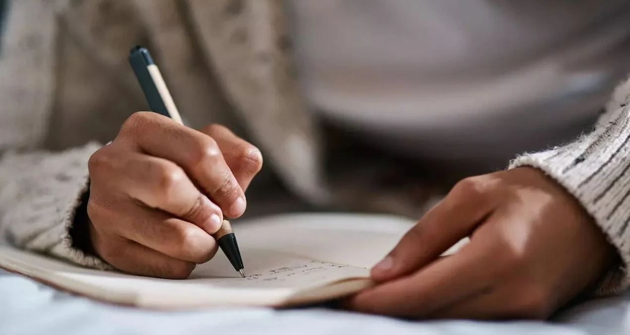 İsveç Təhsilində Radikal Dönüş: Şagird Performansı Geriləyincə Qələm və Kağıza Qayıdış