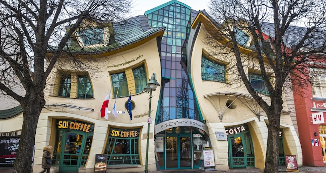 Əriyən Bina: Modern Memarlığa Meydan Oxuyan Şah Əsər