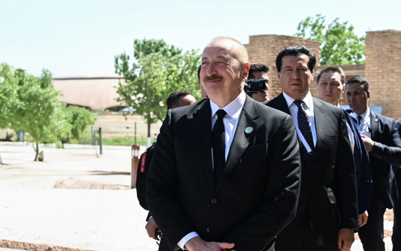 Prezidentin sosial şəbəkə hesablarında Qazaxıstan səfərindən 
							 – Paylaşım edildi