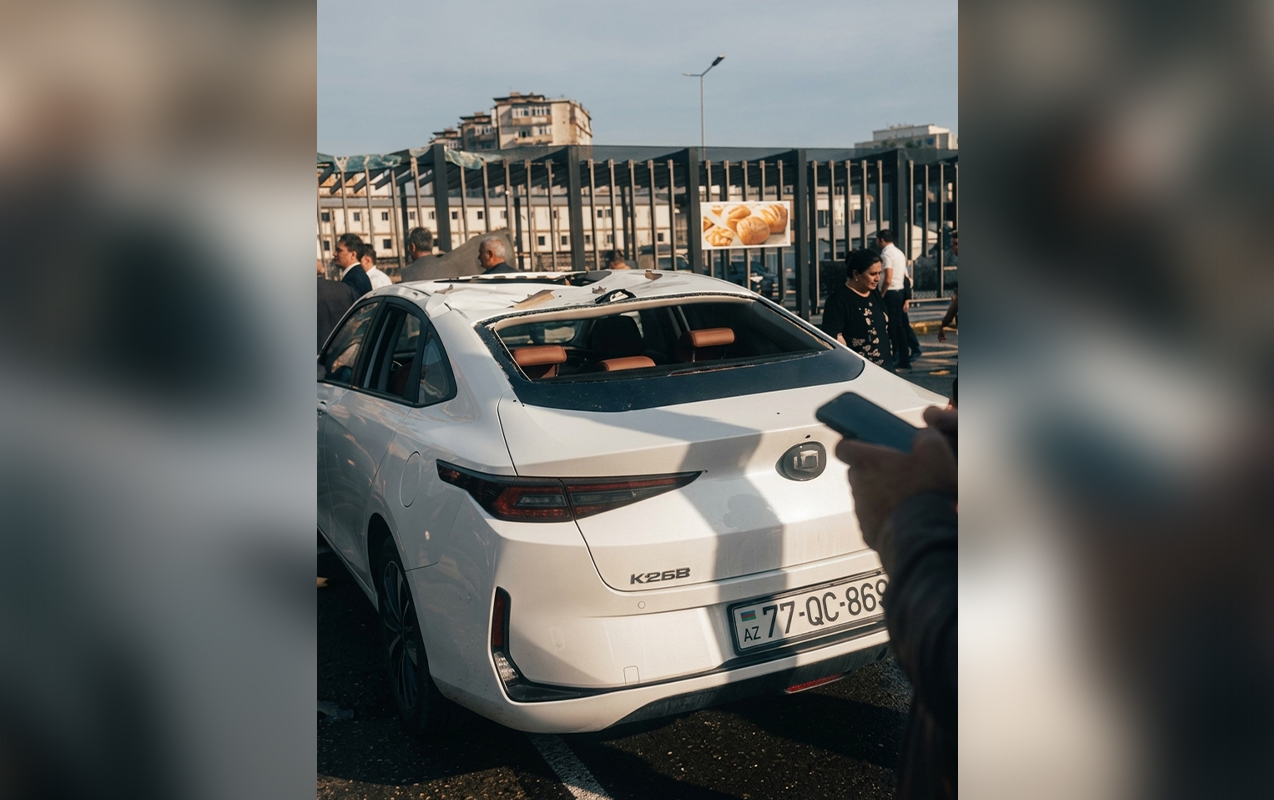Dolu yağanda maşınlar bu vəziyyətə düşdü 
							 – Video